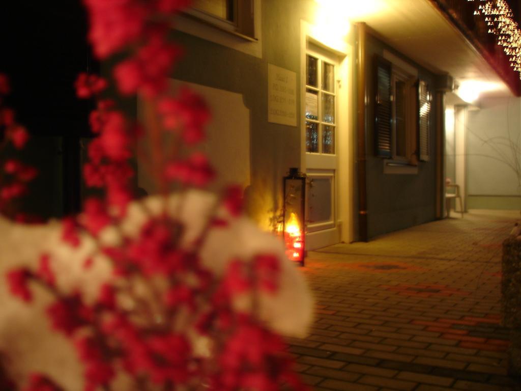 Hotel Altneudoerflerhof バート・ラトカースブルク エクステリア 写真